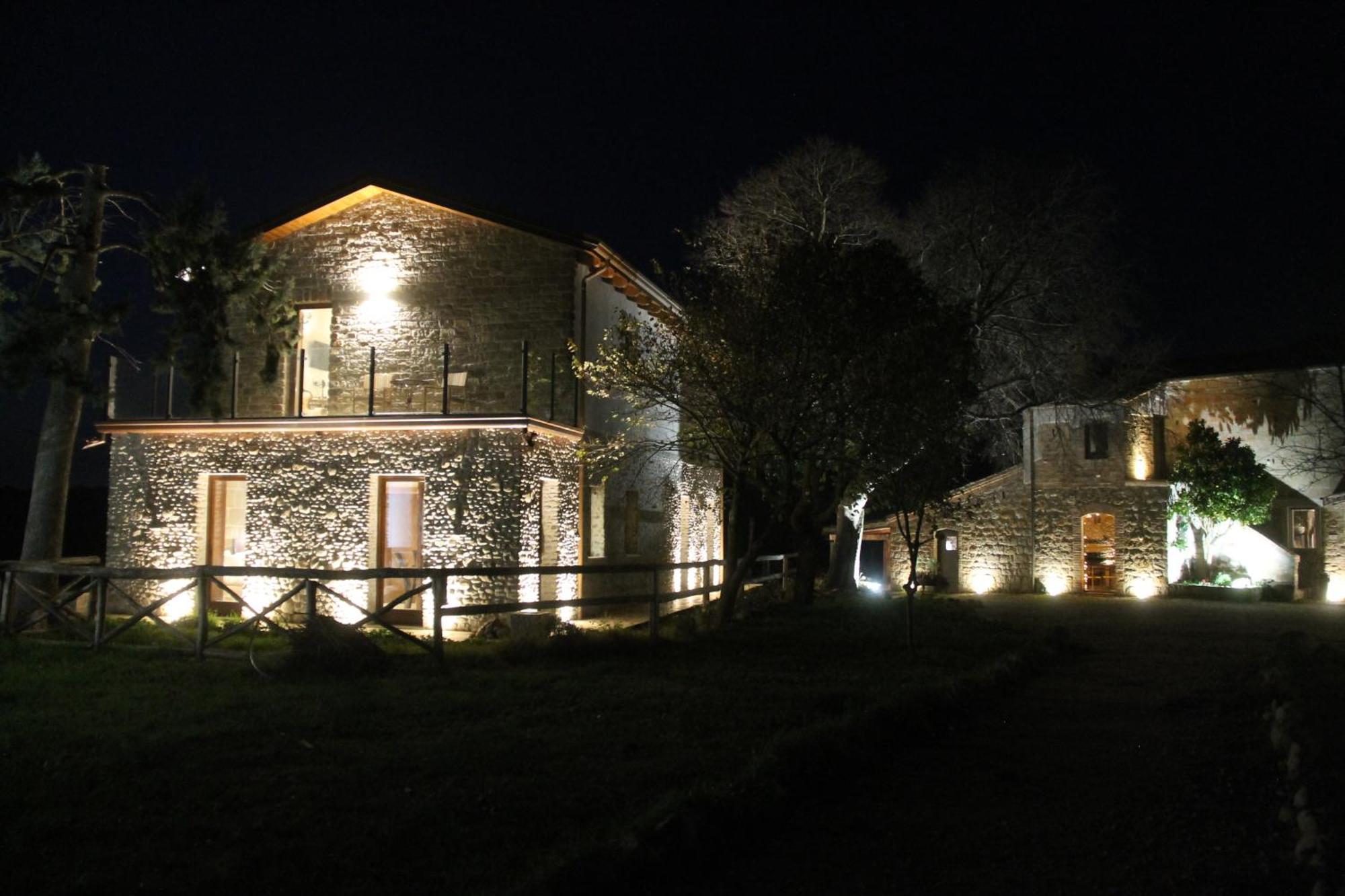 Vila Pietre Di Fiume Apice Exteriér fotografie