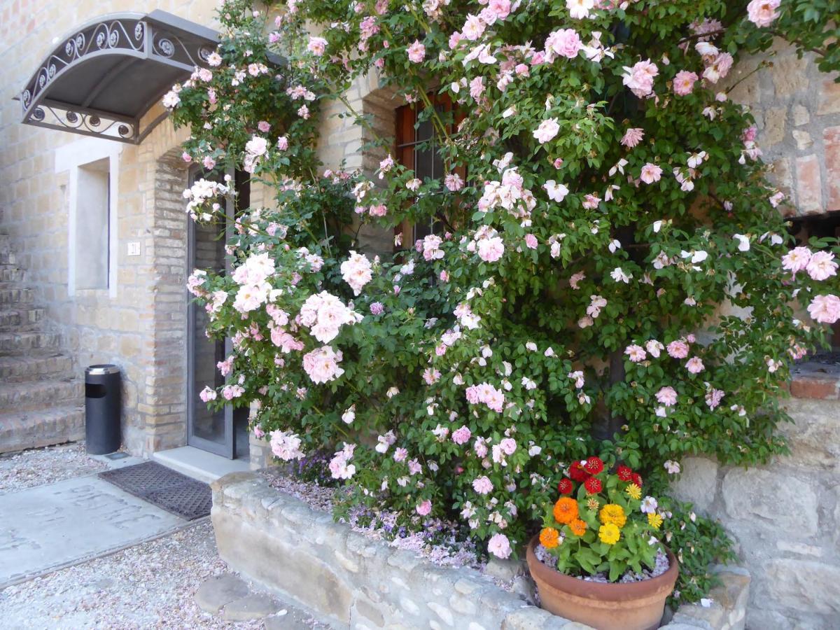 Vila Pietre Di Fiume Apice Exteriér fotografie